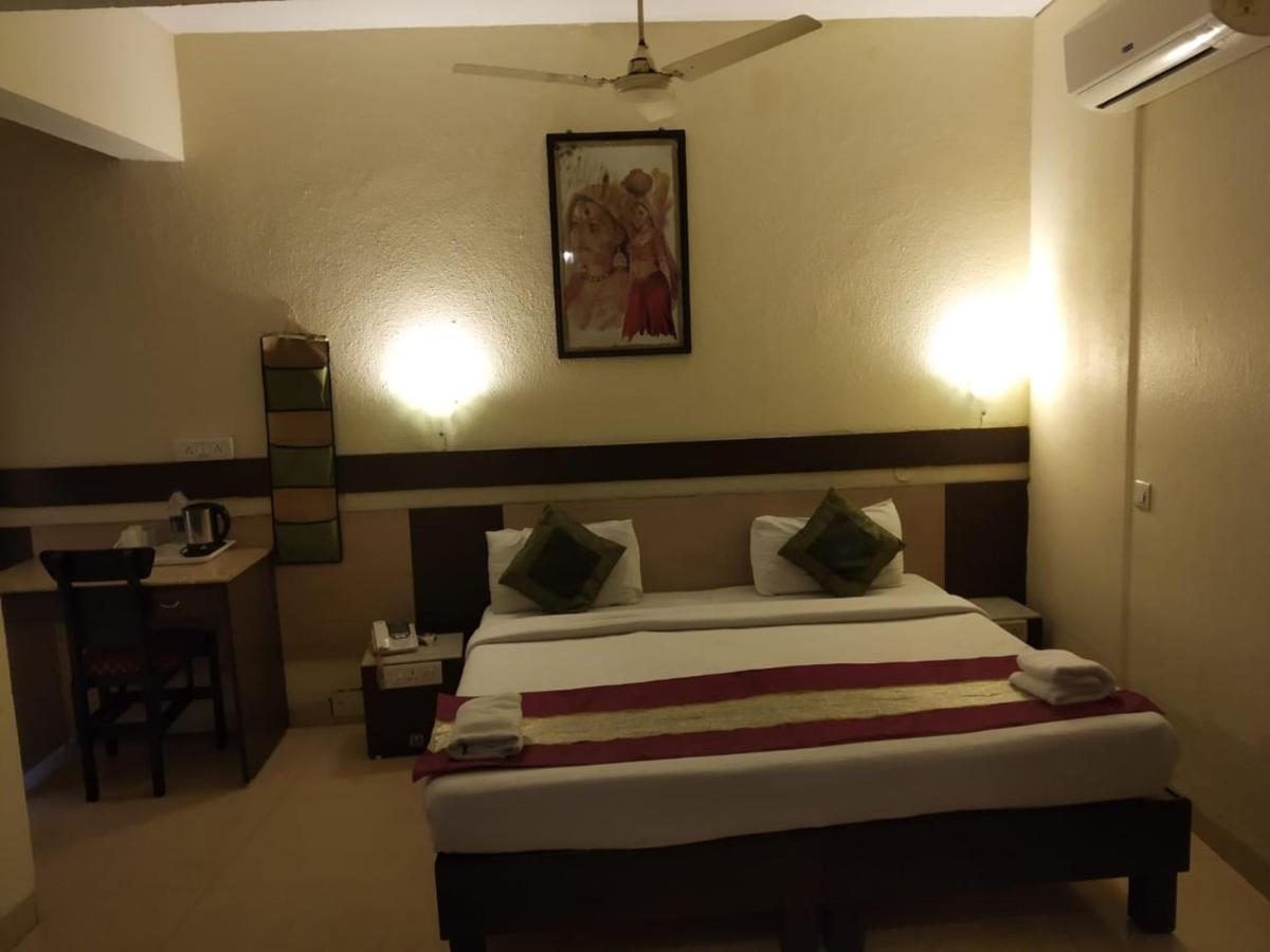 Hotel The Shagun Bhopal Zewnętrze zdjęcie